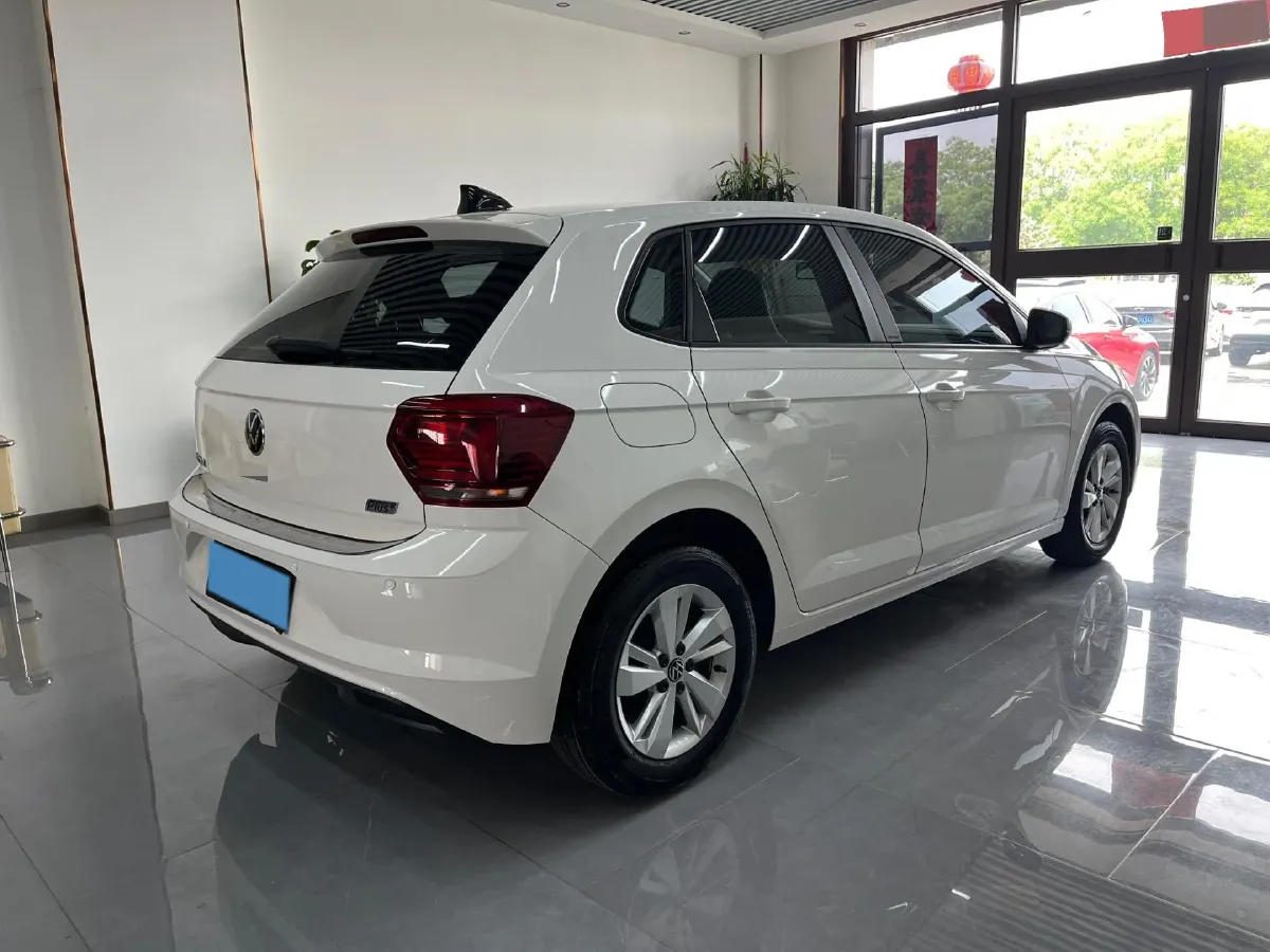 2023 Volkswagen Polo 1.5L 113HP L4 6AT,autocango,china used car exporter,china ev exporter,chinese used car exporter,chinese used ev exporter
