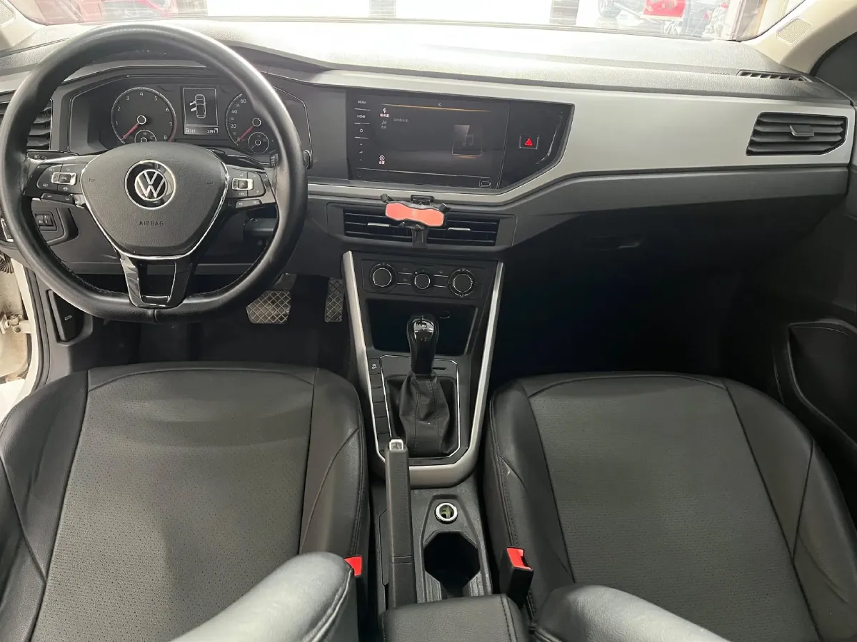 2023 Volkswagen Polo 1.5L 113HP L4 6AT,autocango,china used car exporter,china ev exporter,chinese used car exporter,chinese used ev exporter