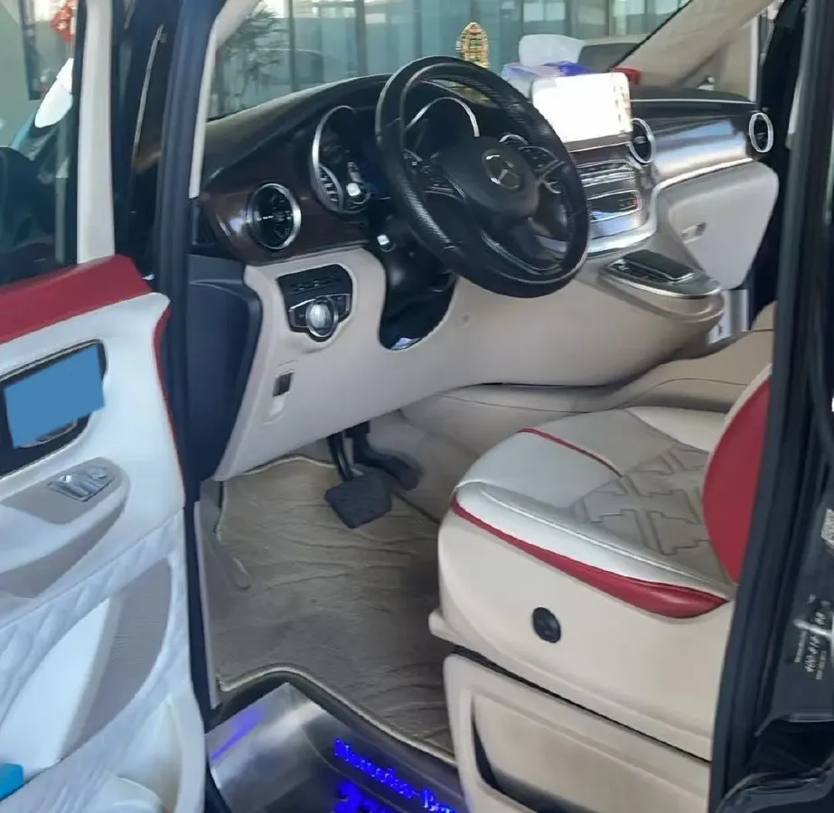 2020 Mercedes-Benz V Class 2.0T 211HP L4 9AT,autocango,china used car exporter,china ev exporter,chinese used car exporter,chinese used ev exporter