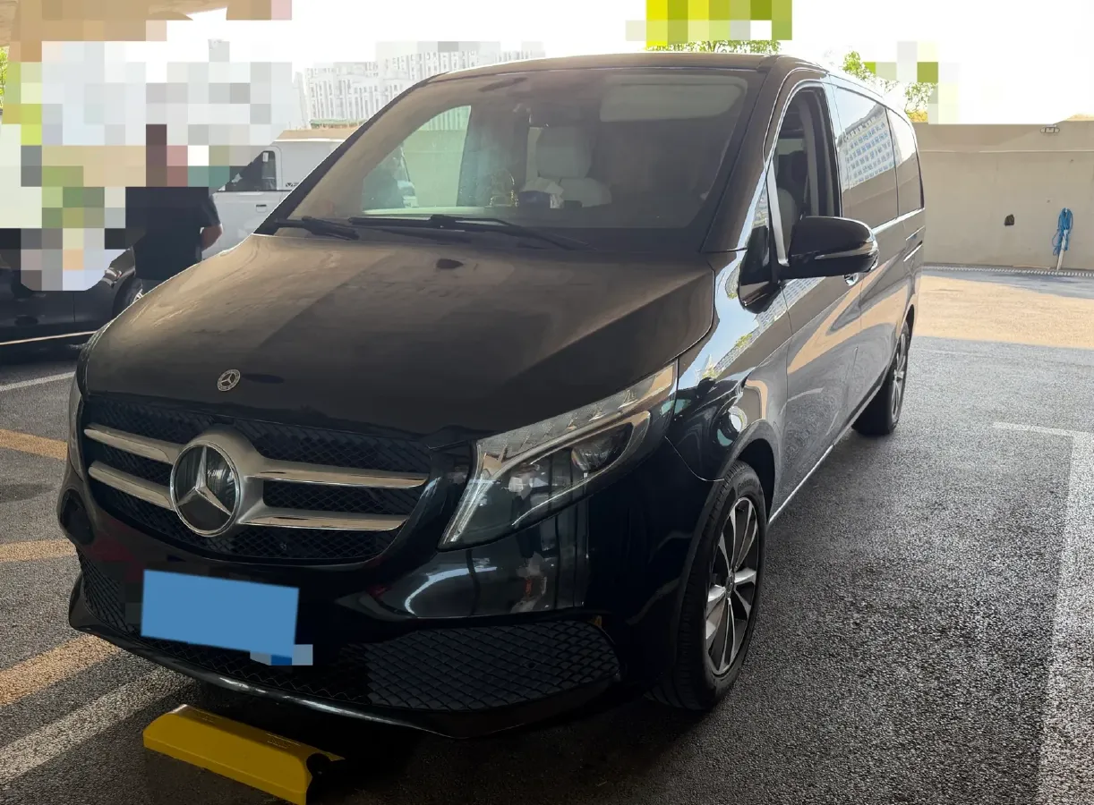 2020 Mercedes-Benz V Class 2.0T 211HP L4 9AT,autocango,china used car exporter,china ev exporter,chinese used car exporter,chinese used ev exporter