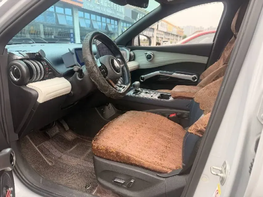 2022 Foton Grand General G7 2.0T 238HP L4 8AT,autocango,china used car exporter,china ev exporter,chinese used car exporter,chinese used ev exporter