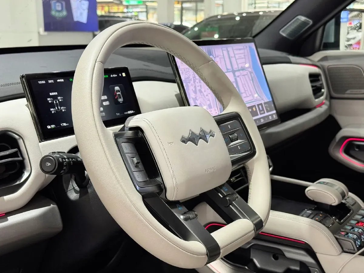 2025 FangChengBao Tai 3 BEV,autocango,china used car exporter,china ev exporter,chinese used car exporter,chinese used ev exporter