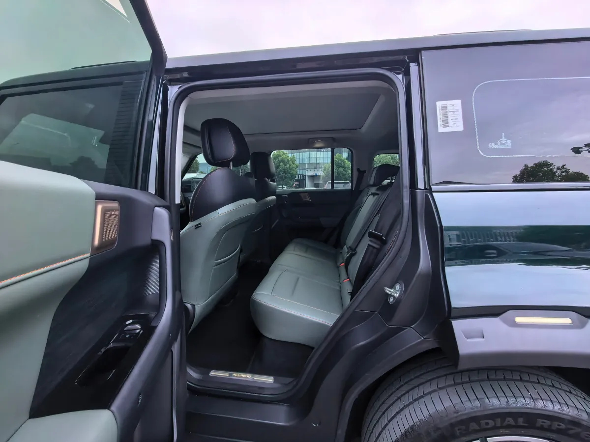 2024 JMC DaDao 2.3T 245HP L4 8AT,autocango,china used car exporter,china ev exporter,chinese used car exporter,chinese used ev exporter