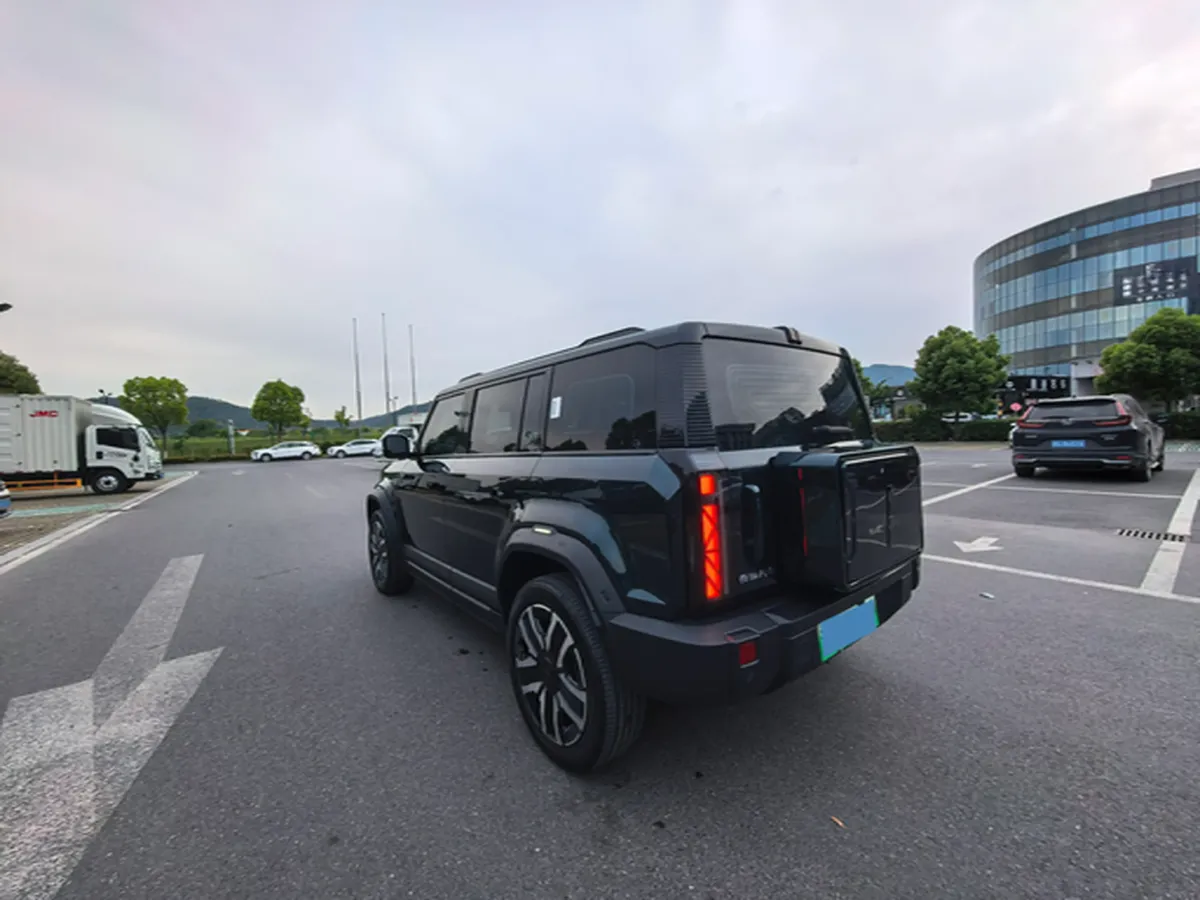 2024 JMC DaDao 2.3T 245HP L4 8AT,autocango,china used car exporter,china ev exporter,chinese used car exporter,chinese used ev exporter