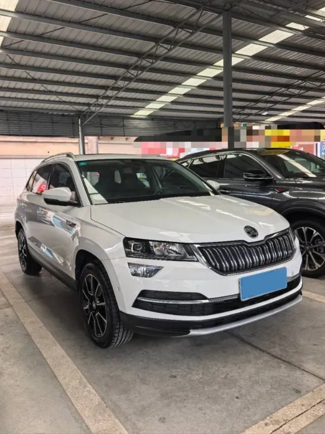 2020 Skoda Karoq 1.4T 150HP L4 7DCT,autocango,china used car exporter,china ev exporter,chinese used car exporter,chinese used ev exporter