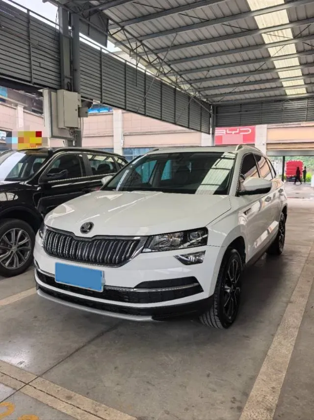 2020 Skoda Karoq 1.4T 150HP L4 7DCT,autocango,china used car exporter,china ev exporter,chinese used car exporter,chinese used ev exporter