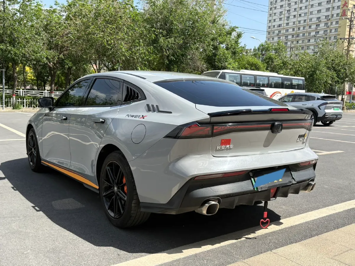 2023 ChangAn UNI-V iDD 1.5T 170HP L4 6TCT PHEV 18.4KWH,autocango,china used car exporter,china ev exporter,chinese used car exporter,chinese used ev exporter