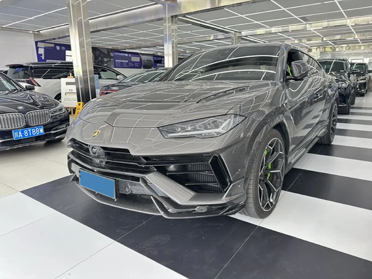 2022 Lamborghini Urus 4.0T 641HP V8 8AT,autocango,china used car exporter,china ev exporter,chinese used car exporter,chinese used ev exporter