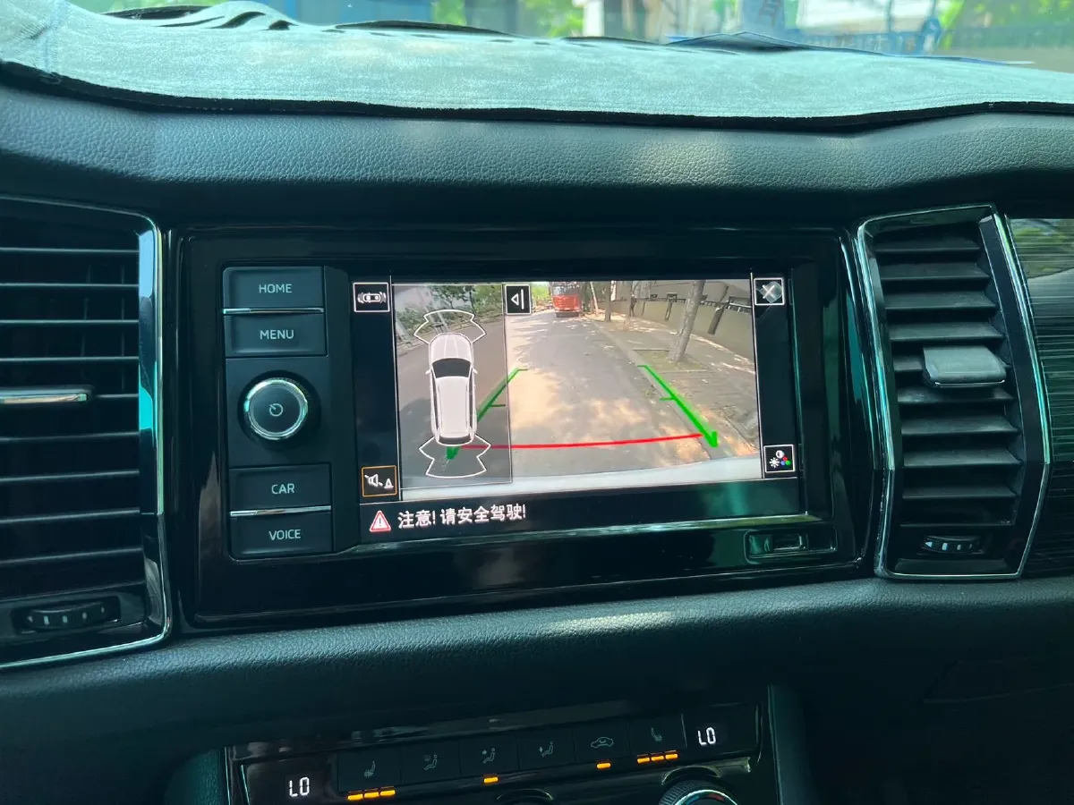 2019 Chevrolet Equinox 2.0T 260HP L4 9AT,autocango,china used car exporter,china ev exporter,chinese used car exporter,chinese used ev exporter