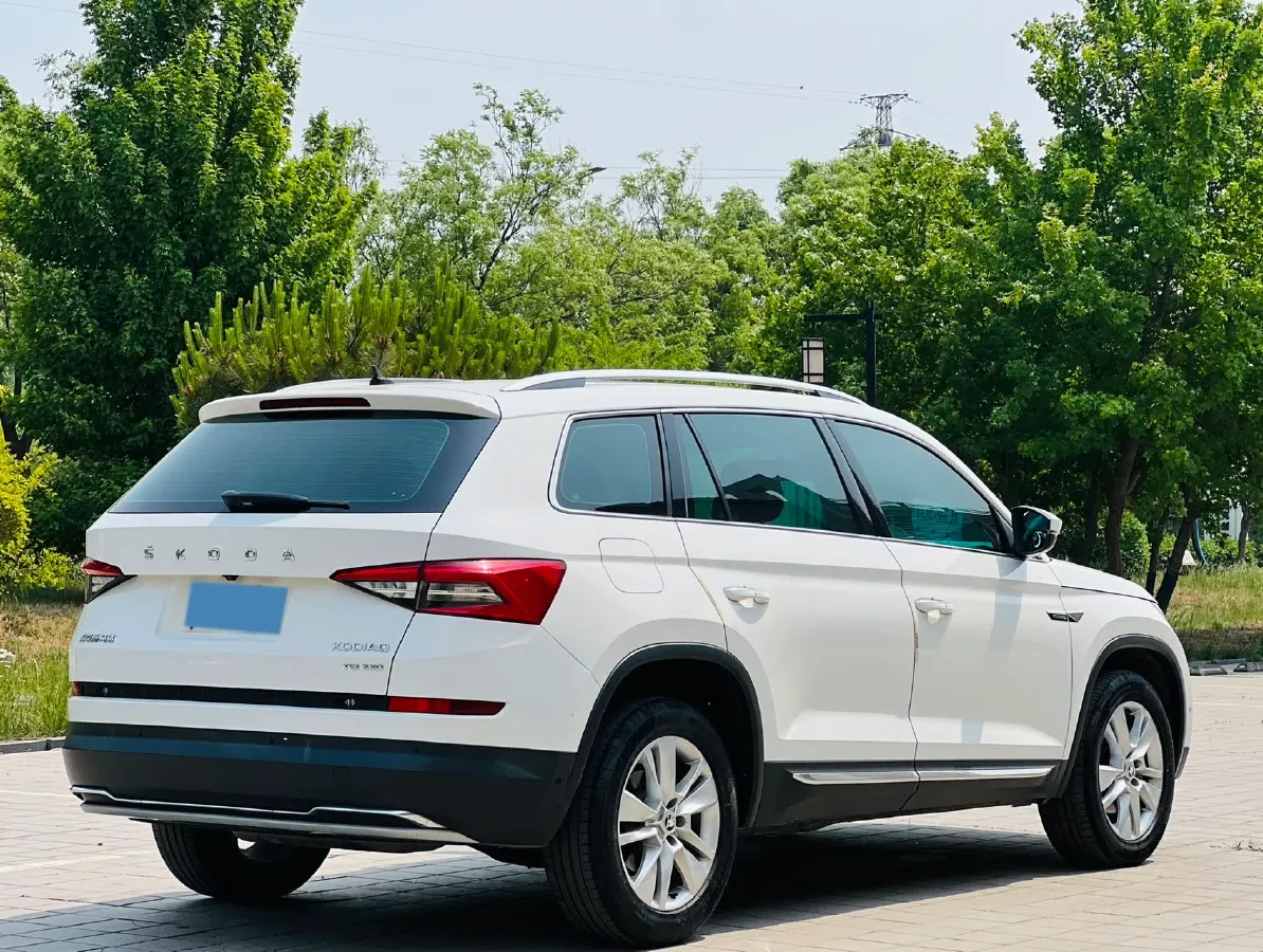 2019 Chevrolet Equinox 2.0T 260HP L4 9AT,autocango,china used car exporter,china ev exporter,chinese used car exporter,chinese used ev exporter