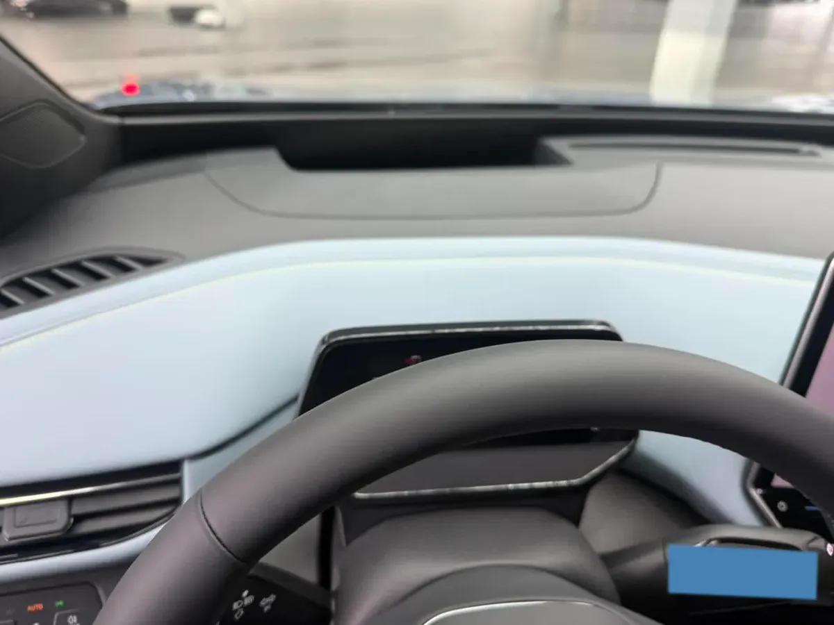 2025 Volkswagen ID.4 X BEV 52.8KWH,autocango,china used car exporter,china ev exporter,chinese used car exporter,chinese used ev exporter