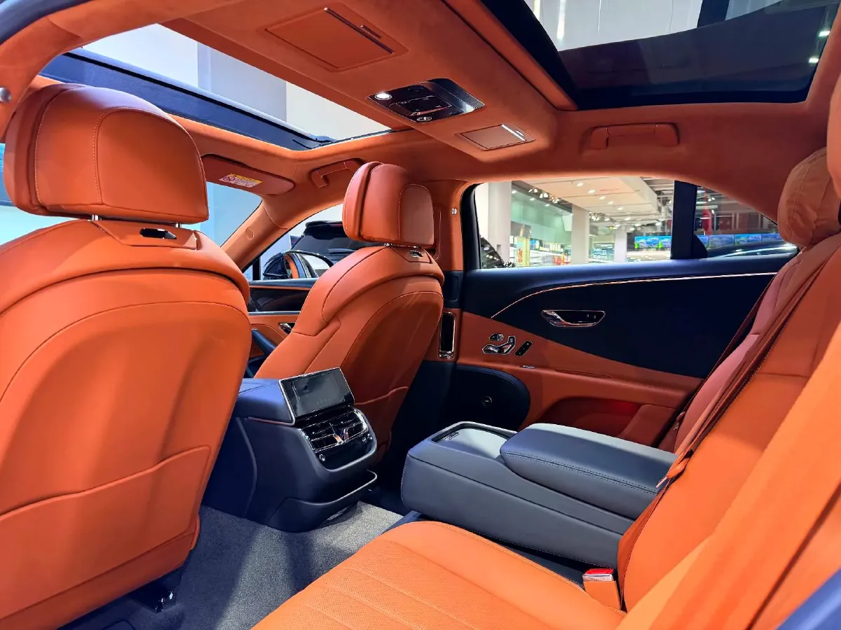 2024 Bentley Flying Spur 4.0T 549HP V8 8DCT,autocango,china used car exporter,china ev exporter,chinese used car exporter,chinese used ev exporter