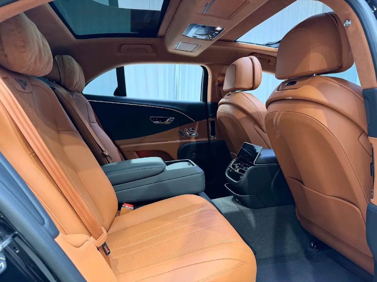 2024 Bentley Flying Spur 4.0T 549HP V8 8DCT,autocango,china used car exporter,china ev exporter,chinese used car exporter,chinese used ev exporter