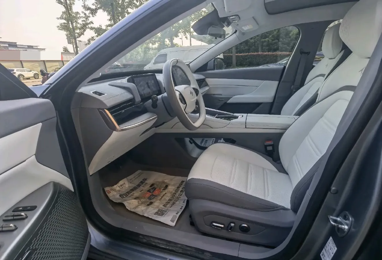 2024 DongFeng eπ eπ007 BEV 70.26KWH,autocango,china used car exporter,china ev exporter,chinese used car exporter,chinese used ev exporter