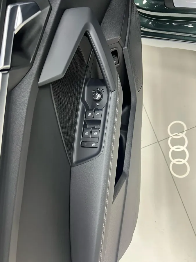 2022 Audi A3 1.4T 150HP L4 7DCT,autocango,china used car exporter,china ev exporter,chinese used car exporter,chinese used ev exporter