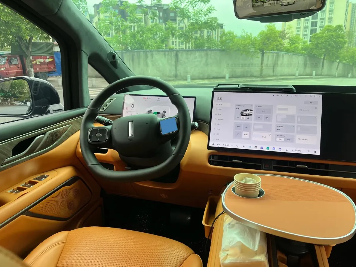 2025 WEY HighMountain 1.5T 170HP L4 4DHT PHEV,autocango,china used car exporter,china ev exporter,chinese used car exporter,chinese used ev exporter
