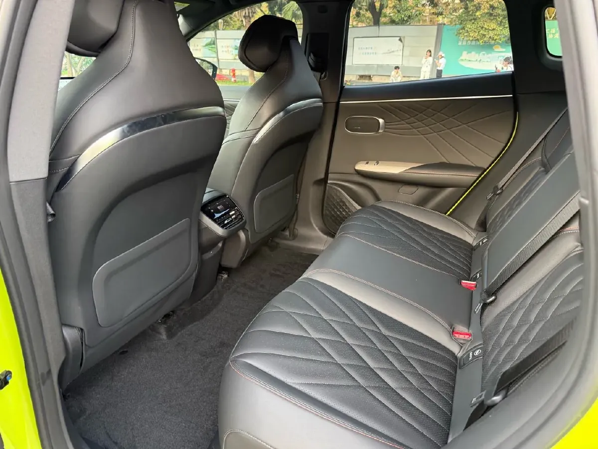 2023 Deepal S07 1.5L 95HP L4 REEV 31.73KWH,autocango,china used car exporter,china ev exporter,chinese used car exporter,chinese used ev exporter
