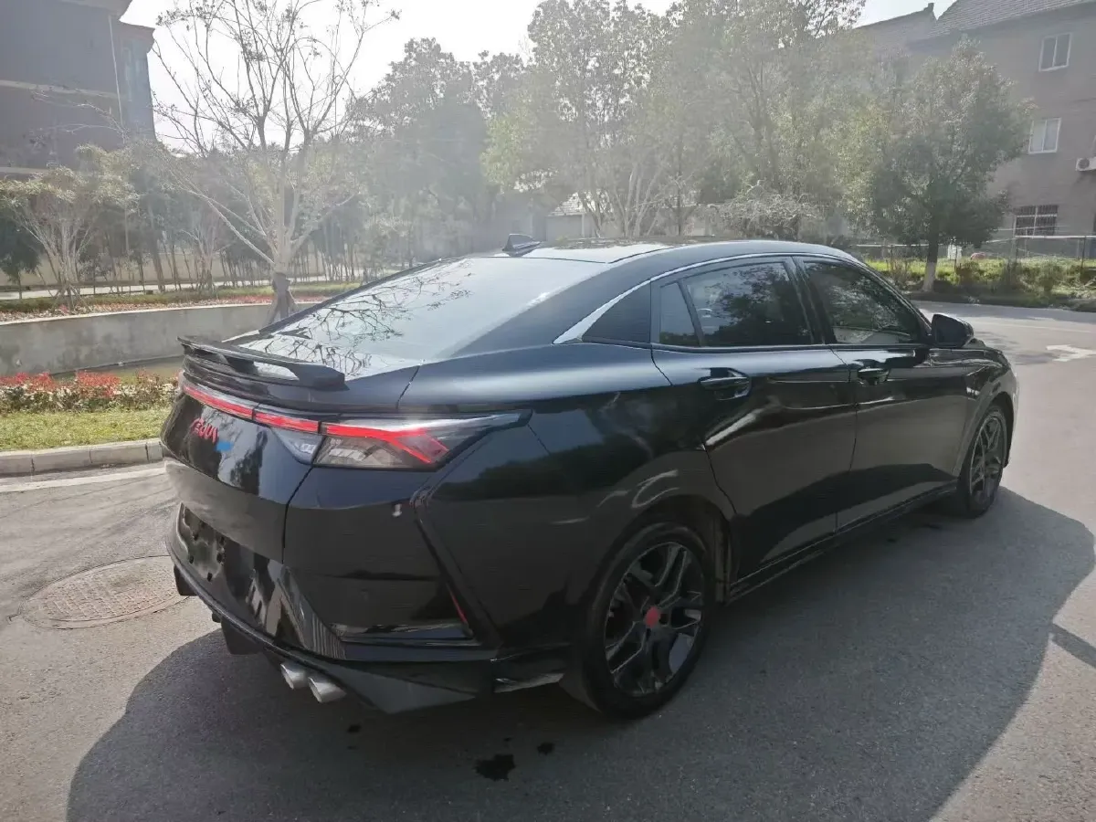 2021 DongFeng Aeolus YiXuan 1.5T 150HP L4 6DCT,autocango,china used car exporter,china ev exporter,chinese used car exporter,chinese used ev exporter
