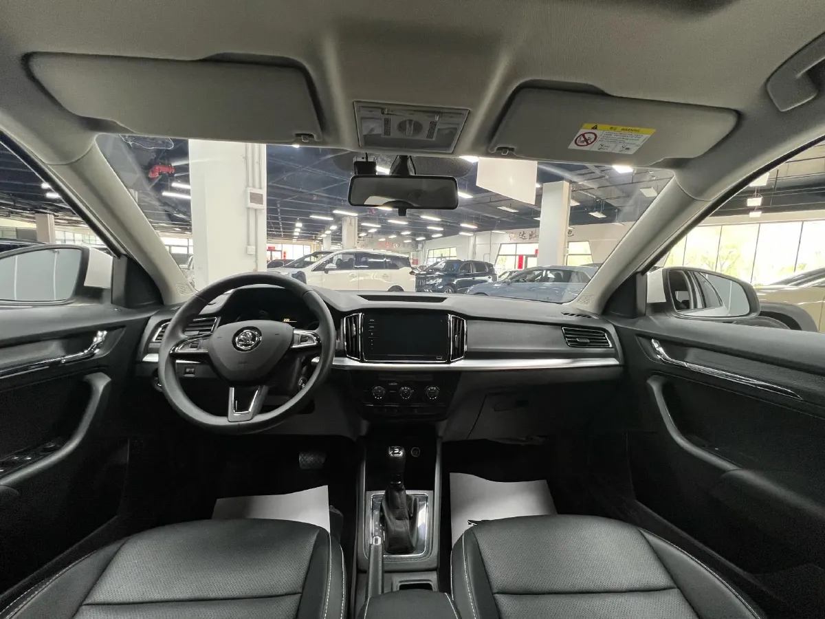 2023 Skoda Kamiq 1.5L 112HP L4 6AT,autocango,china used car exporter,china ev exporter,chinese used car exporter,chinese used ev exporter
