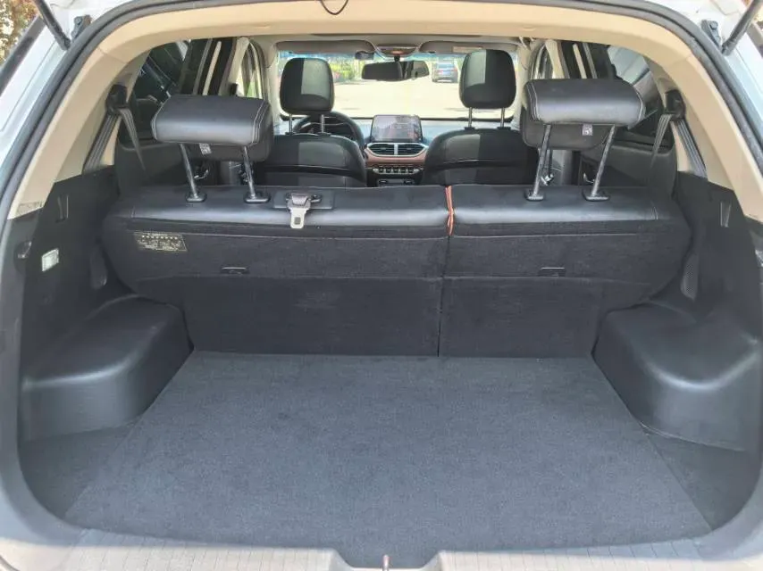 2017 BaoJun 510 1.5L 112HP L4 6MT,autocango,china used car exporter,china ev exporter,chinese used car exporter,chinese used ev exporter