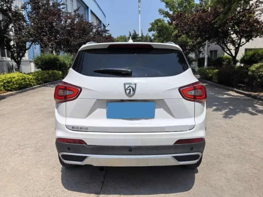 2017 BaoJun 510 1.5L 112HP L4 6MT,autocango,china used car exporter,china ev exporter,chinese used car exporter,chinese used ev exporter