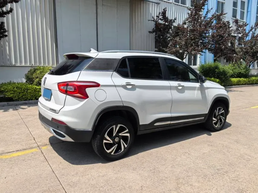 2017 BaoJun 510 1.5L 112HP L4 6MT,autocango,china used car exporter,china ev exporter,chinese used car exporter,chinese used ev exporter