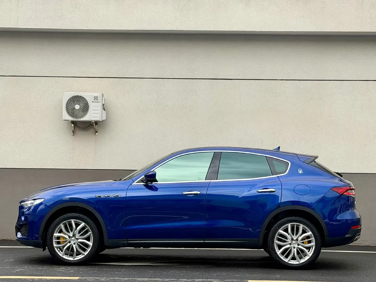 2021 Maserati Levante 3.0T 350HP V6 8AT,autocango,china used car exporter,china ev exporter,chinese used car exporter,chinese used ev exporter