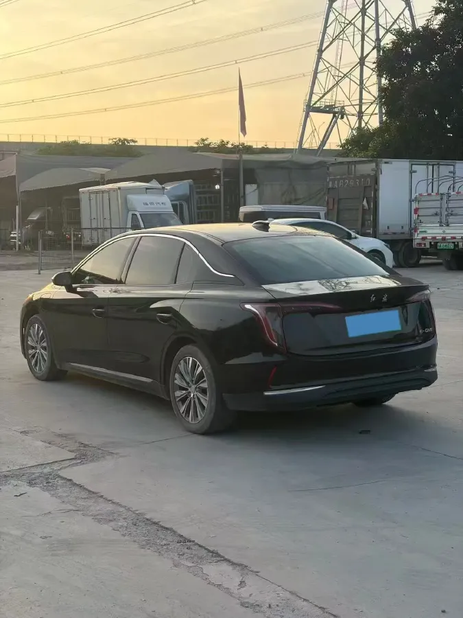 2024 HongQi E-QM5 BEV 60KWH,autocango,china used car exporter,china ev exporter,chinese used car exporter,chinese used ev exporter