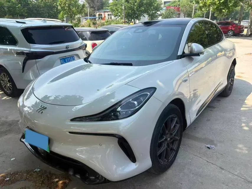 2023 IM LS6 BEV 71KWH,autocango,china used car exporter,china ev exporter,chinese used car exporter,chinese used ev exporter
