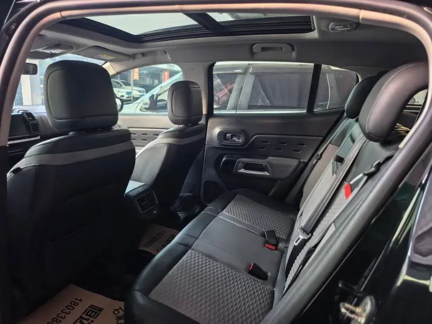 2017 Citroen C5 Aircross 1.6T 167HP L4 6AT,autocango,china used car exporter,china ev exporter,chinese used car exporter,chinese used ev exporter