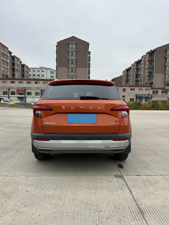 2021 Skoda Karoq 1.4T 150HP L4 7DCT,autocango,china used car exporter,china ev exporter,chinese used car exporter,chinese used ev exporter