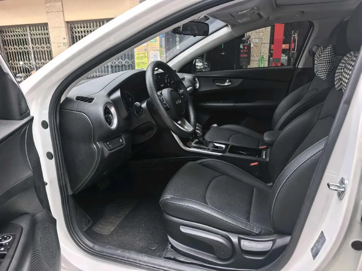 2021 Kia K3 1.5L 115HP L4 CVT,autocango,china used car exporter,china ev exporter,chinese used car exporter,chinese used ev exporter