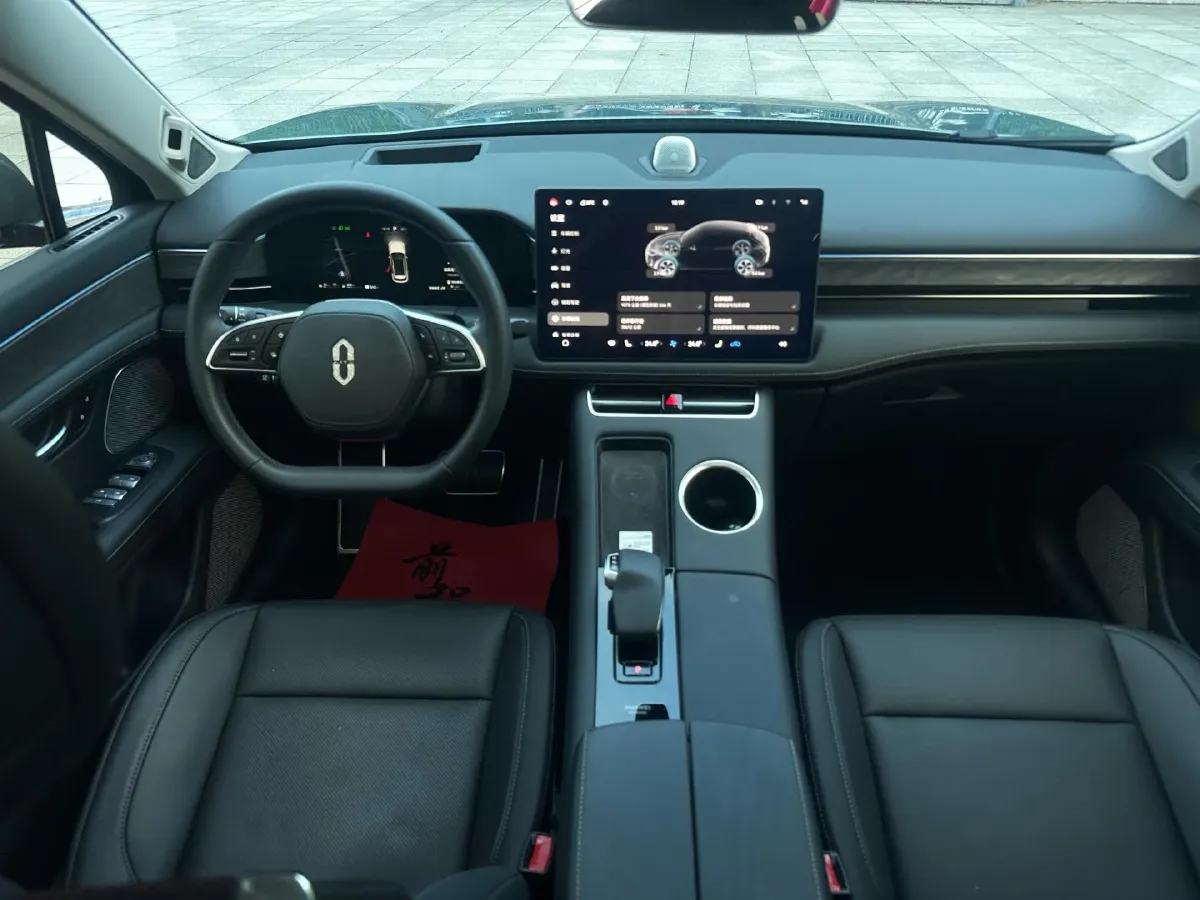2022 JMC YuHu 7 2.0T 141HP L4 8AT,autocango,china used car exporter,china ev exporter,chinese used car exporter,chinese used ev exporter