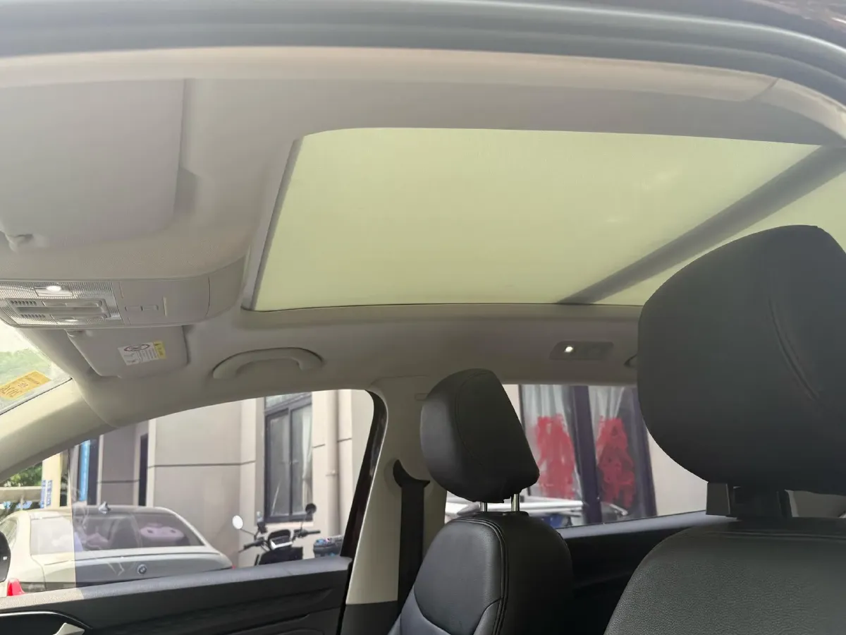 2020 Jetta VS7 1.4T 150HP L4 6AT,autocango,china used car exporter,china ev exporter,chinese used car exporter,chinese used ev exporter