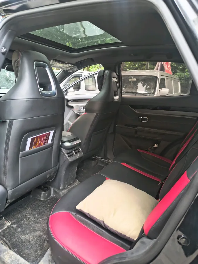 2022 Jetour DASHING 1.6T 197HP L4 7DCT,autocango,china used car exporter,china ev exporter,chinese used car exporter,chinese used ev exporter
