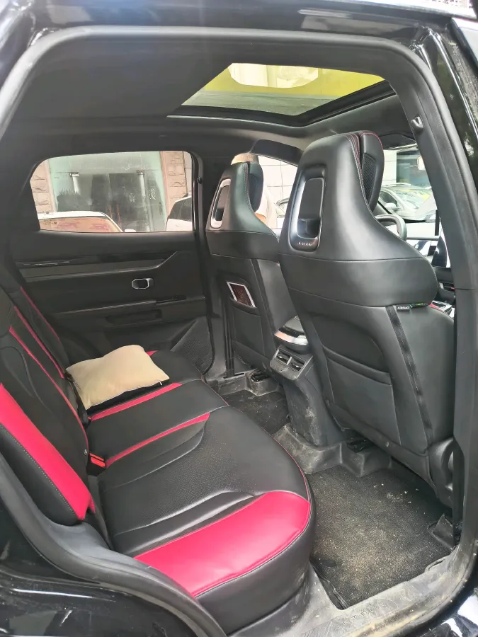 2022 Jetour DASHING 1.6T 197HP L4 7DCT,autocango,china used car exporter,china ev exporter,chinese used car exporter,chinese used ev exporter