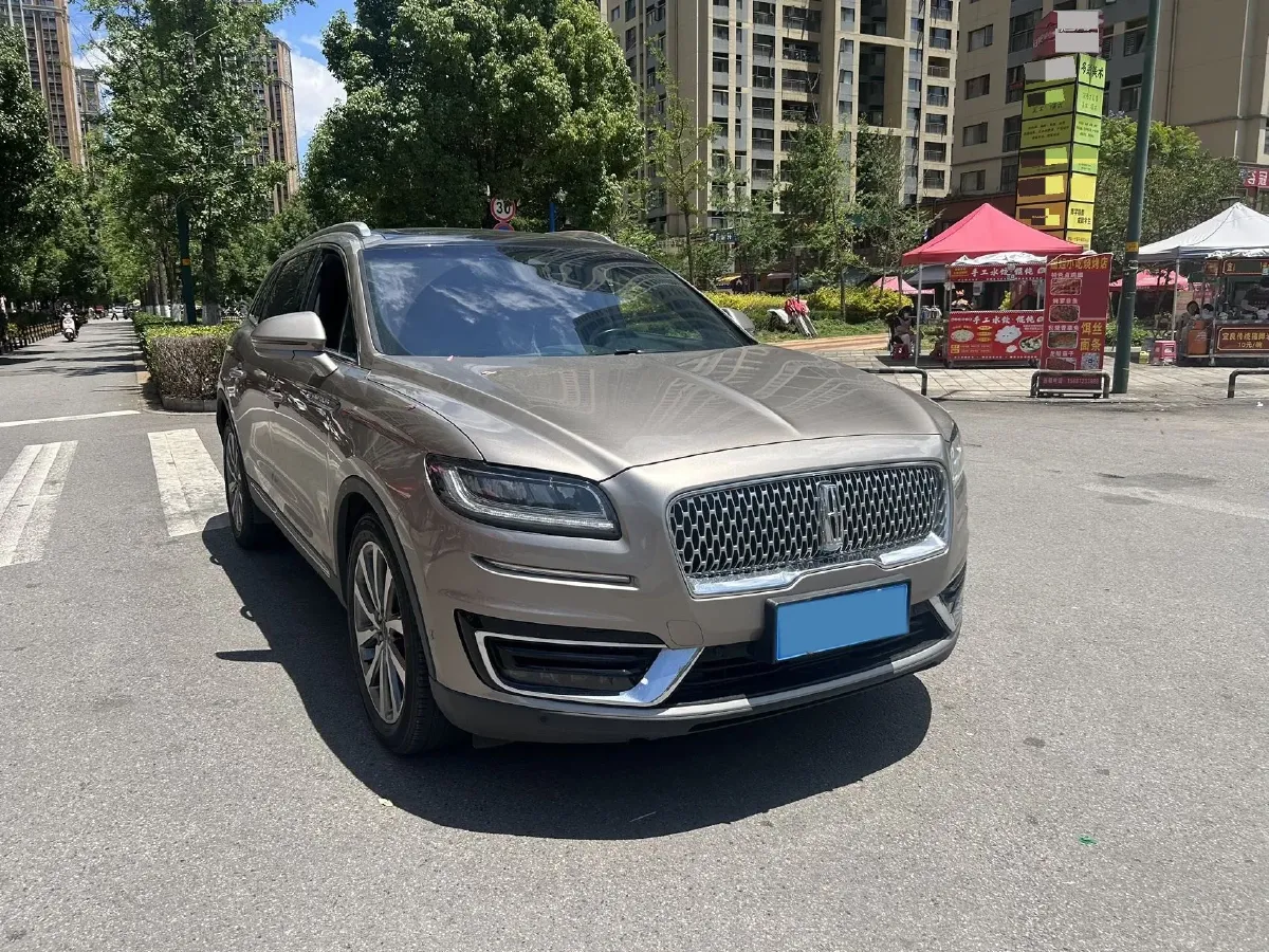 2019 Lincoln Nautilus 2.0T 235HP L4 8AT,autocango,china used car exporter,china ev exporter,chinese used car exporter,chinese used ev exporter