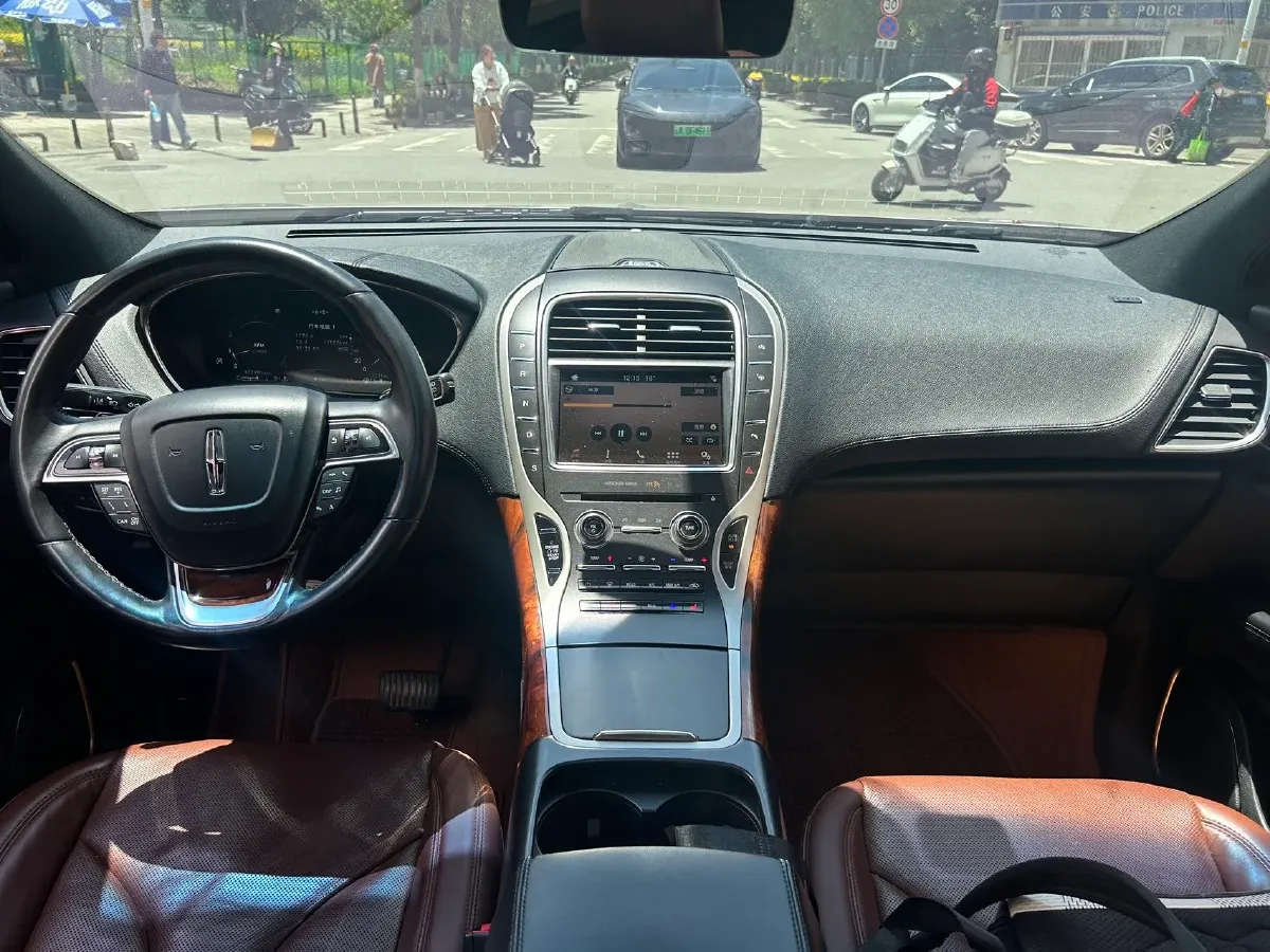 2019 Lincoln Nautilus 2.0T 235HP L4 8AT,autocango,china used car exporter,china ev exporter,chinese used car exporter,chinese used ev exporter