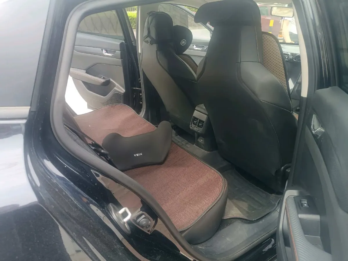 2024 DongFeng Aeolus YiXuan 1.5L 125HP L4 6DCT,autocango,china used car exporter,china ev exporter,chinese used car exporter,chinese used ev exporter