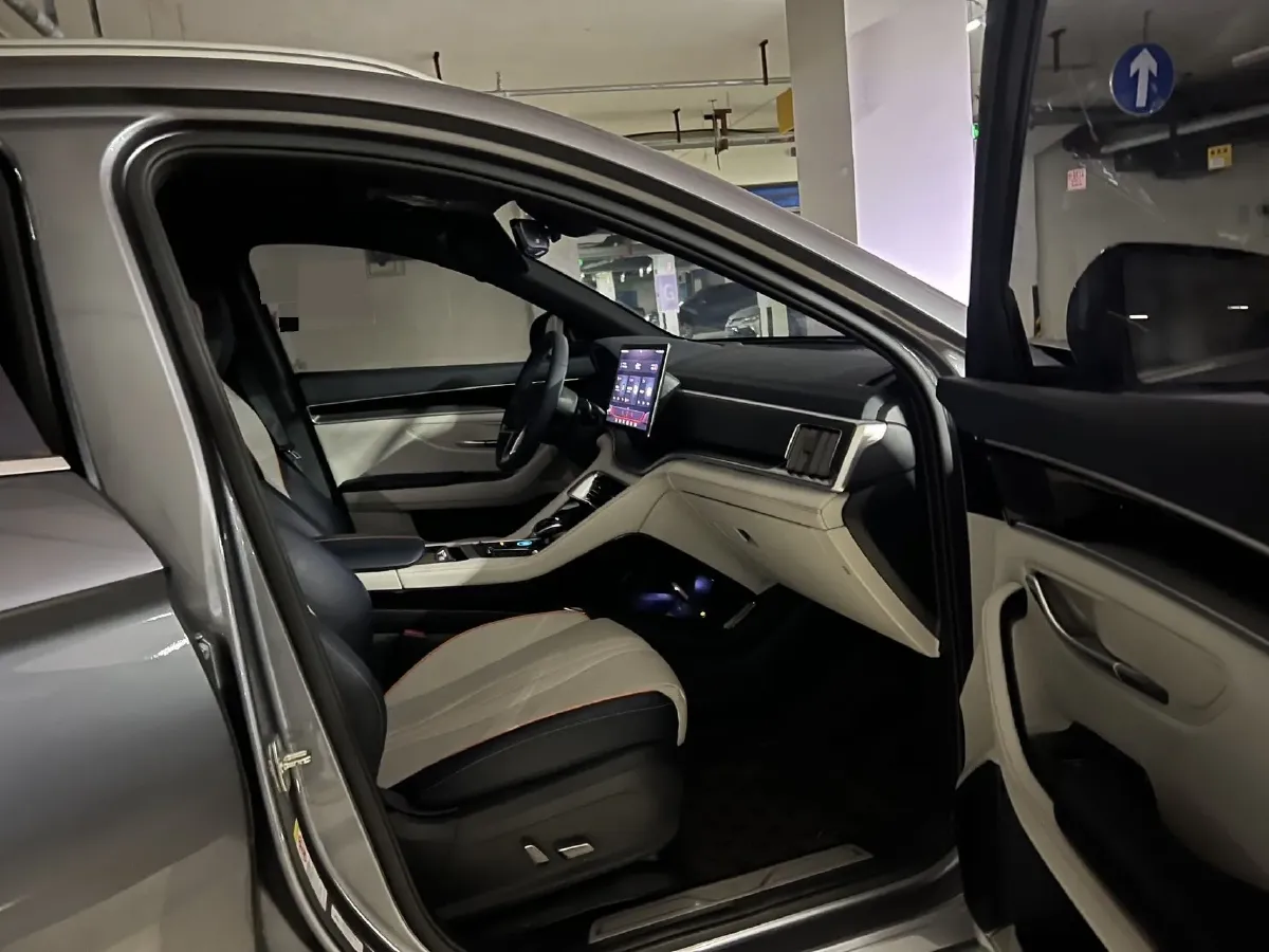 2022 Hyundai Tucson 2.0L 150HP L4 6AT Hybrid,autocango,china used car exporter,china ev exporter,chinese used car exporter,chinese used ev exporter