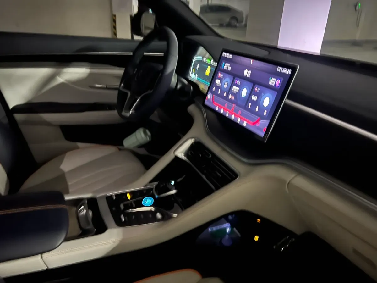 2022 Hyundai Tucson 2.0L 150HP L4 6AT Hybrid,autocango,china used car exporter,china ev exporter,chinese used car exporter,chinese used ev exporter