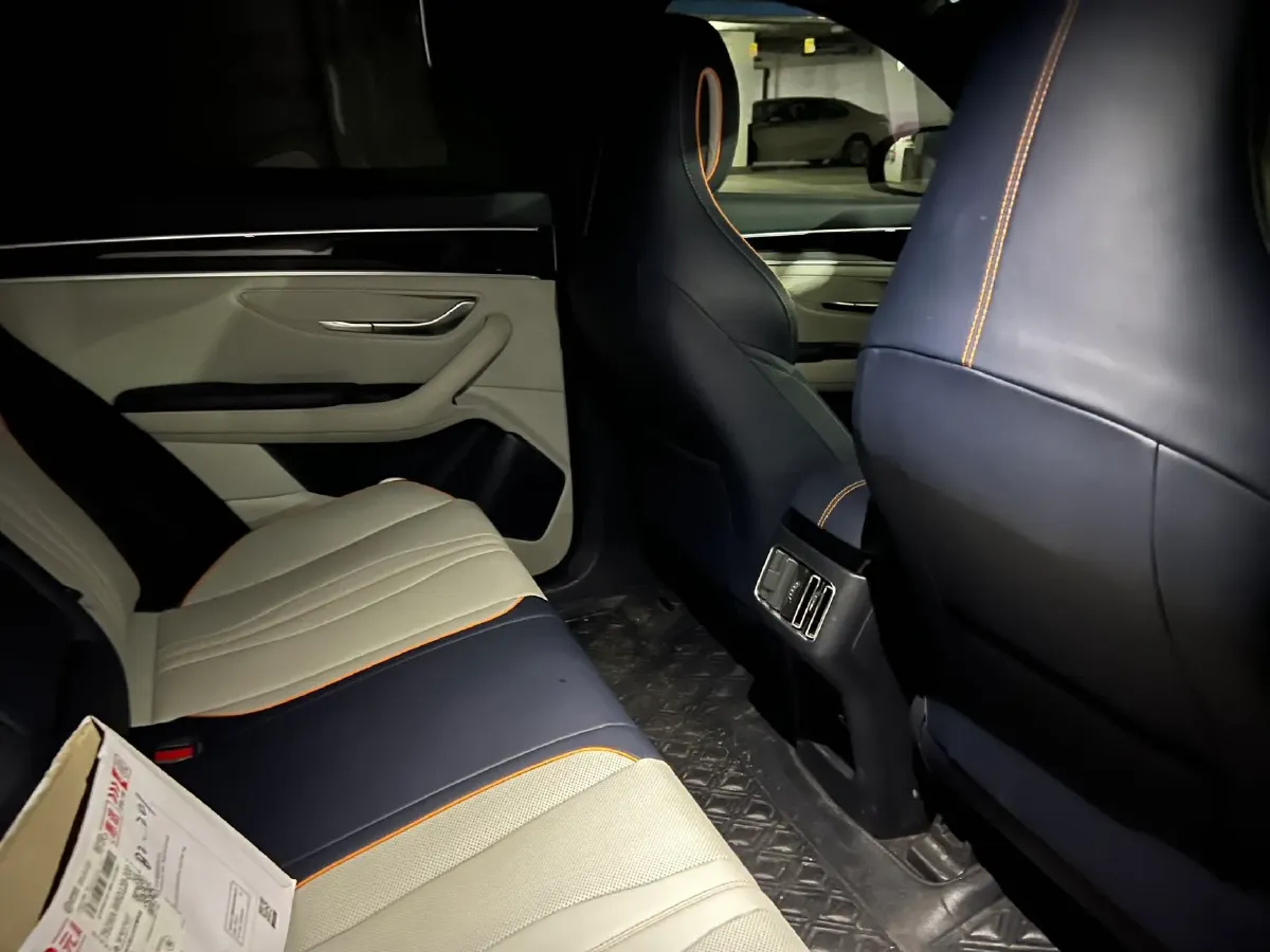 2022 Hyundai Tucson 2.0L 150HP L4 6AT Hybrid,autocango,china used car exporter,china ev exporter,chinese used car exporter,chinese used ev exporter