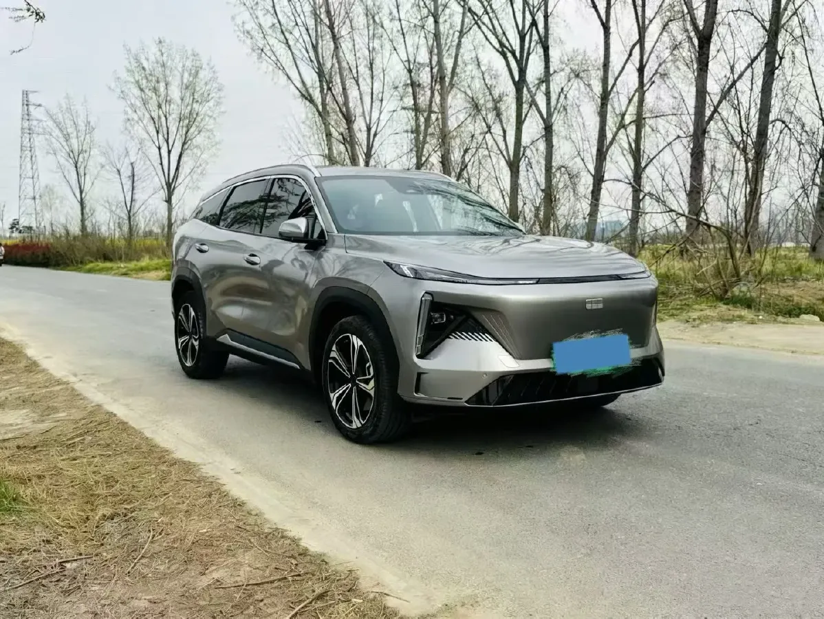 2024 Geely Galaxy L7 1.5T 163HP L4 3DHT PHEV 18.7KWH,autocango,china used car exporter,china ev exporter,chinese used car exporter,chinese used ev exporter