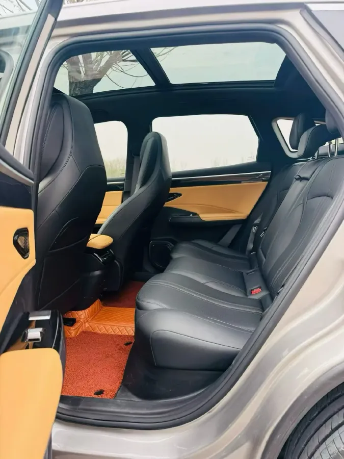 2024 Geely Galaxy L7 1.5T 163HP L4 3DHT PHEV 18.7KWH,autocango,china used car exporter,china ev exporter,chinese used car exporter,chinese used ev exporter