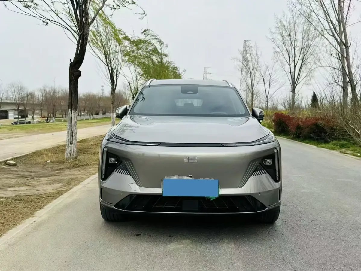 2024 Geely Galaxy L7 1.5T 163HP L4 3DHT PHEV 18.7KWH,autocango,china used car exporter,china ev exporter,chinese used car exporter,chinese used ev exporter