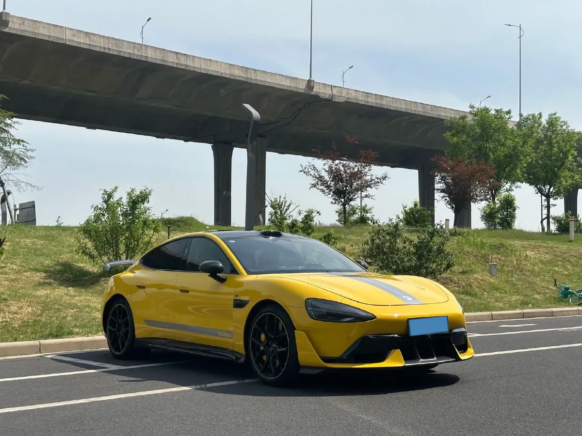 2025 MI SU7 Ultra BEV 93.7KWH,autocango,china used car exporter,china ev exporter,chinese used car exporter,chinese used ev exporter