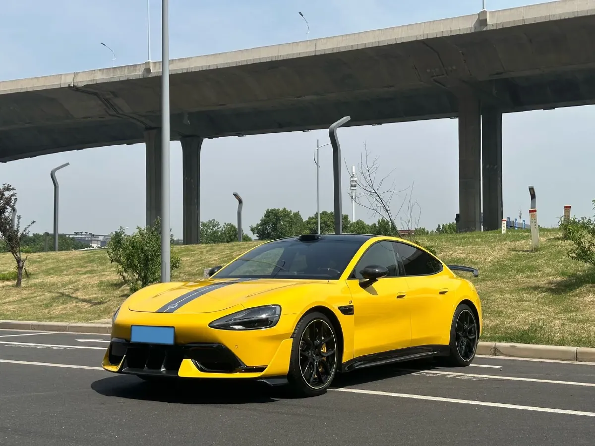 2025 MI SU7 Ultra BEV 93.7KWH,autocango,china used car exporter,china ev exporter,chinese used car exporter,chinese used ev exporter