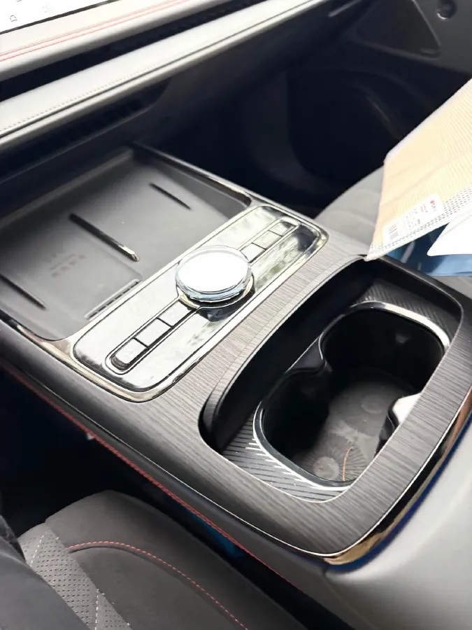 2025 Dongfeng PaLaSuo 2.0T 228HP L4 8AT,autocango,china used car exporter,china ev exporter,chinese used car exporter,chinese used ev exporter