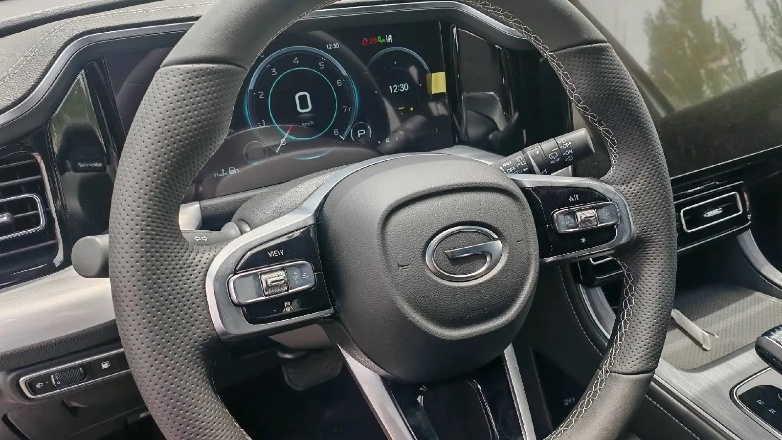 2025 GAC Trumpchi GS8 2.0T 252HP L4 8AT,autocango,china used car exporter,china ev exporter,chinese used car exporter,chinese used ev exporter