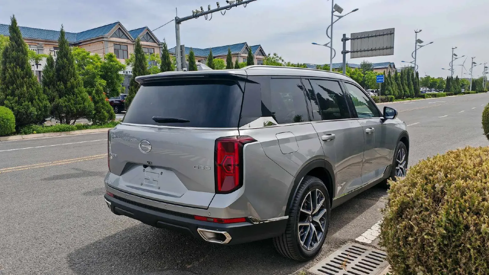 2025 GAC Trumpchi GS8 2.0T 252HP L4 8AT,autocango,china used car exporter,china ev exporter,chinese used car exporter,chinese used ev exporter